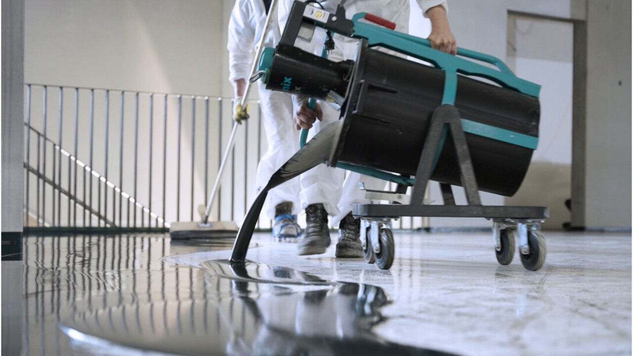 Effortless application and rapid processing thanks to the construction site-friendly design